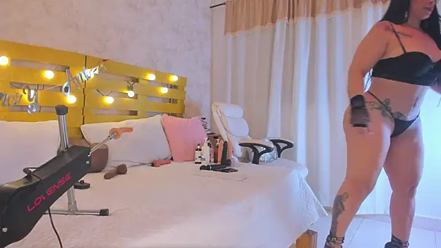 Rubi Love  online show from September 2025 03:21:01 AM