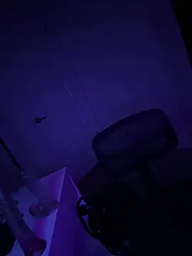 DatBishYouMiss online show from February 2025 07:07:02 AM