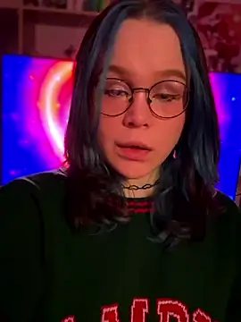 Snapshot of MaddisonHaas chatting on December 2024 02:39:01 AM MaddisonHaas online show from December 2024 02:39:01 AM