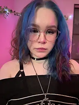 Snapshot of MaddisonHaas chatting on January 2025 11:25:01 PM MaddisonHaas online show from January 2025 11:25:01 PM