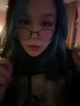Snapshot of MaddisonHaas chatting on February 2025 12:37:01 AM MaddisonHaas online show from February 2025 12:37:01 AM