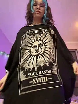 Snapshot of MaddisonHaas chatting on February 2025 11:21:02 PM MaddisonHaas online show from February 2025 11:21:02 PM