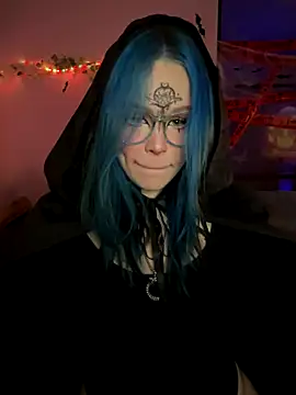 Snapshot of MaddisonHaas chatting on November 2025 12:13:01 AM MaddisonHaas online show from November 2025 12:13:01 AM