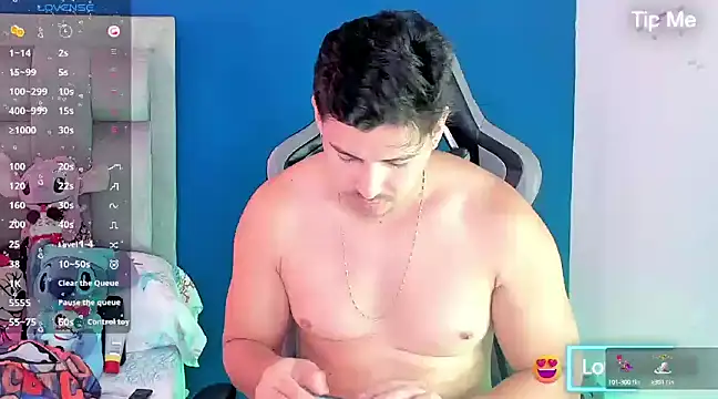 Snapshot of victor_vixen chatting on February 2025 03:30:01 PM victor vixen online show from February 2025 03:30:01 PM