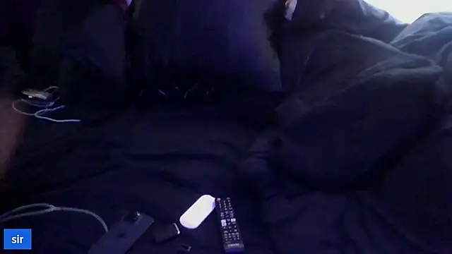 Snapshot of KySir1990 chatting on October 2025 08:20:01 AM KySir1990 online show from October 2025 08:20:01 AM