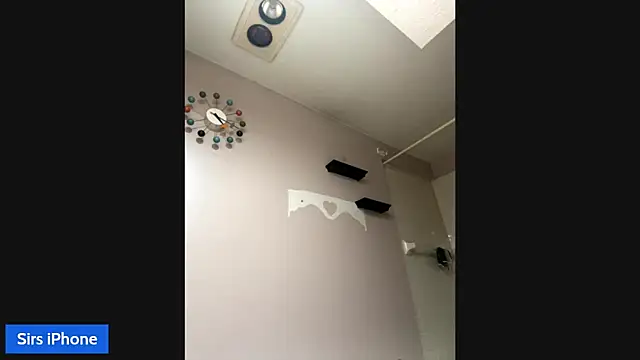 Snapshot of KySir1990 chatting on October 2025 10:19:01 PM KySir1990 online show from October 2025 10:19:01 PM