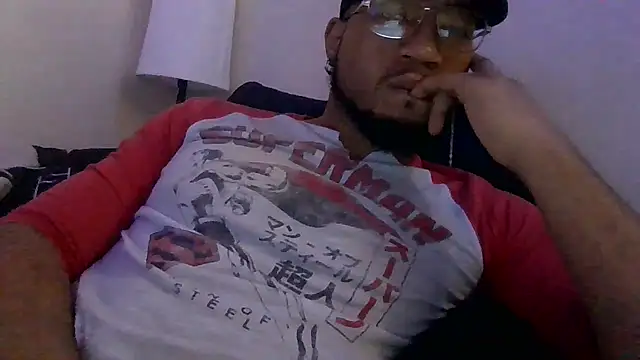 Snapshot of KySir1990 chatting on October 2025 12:30:02 AM KySir1990 online show from October 2025 12:30:02 AM