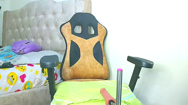 Samary thomas online show from November 2025 11:16:01 PM