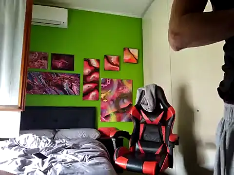 MASTERBULLY online show from October 2025 02:38:01 PM