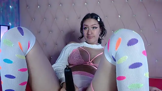 Nina Ethan online show from December 2024 01:30:01 AM