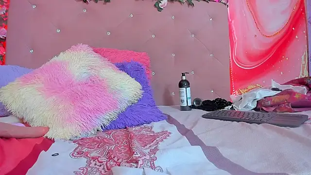 Taylor  cooper online show from March 2025 01:11:01 AM