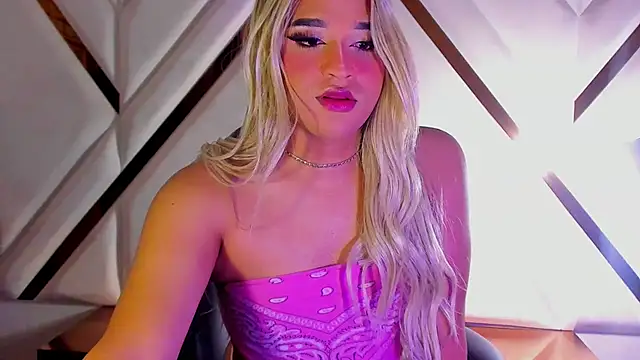 Snapshot of Elody_Preysler69 chatting on March 2025 04:18:01 AM Elody Preysler69 online show from March 2025 04:18:01 AM