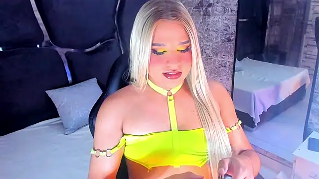 Snapshot of Elody_Preysler69 chatting on October 2025 04:55:01 AM Elody Preysler69 online show from October 2025 04:55:01 AM