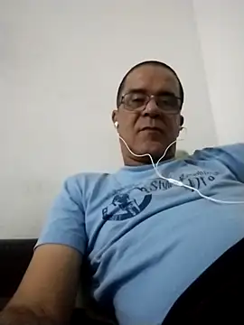 Snapshot of barboza991 chatting on April 2026 02:25:01 AM barboza991 online show from April 2026 02:25:01 AM