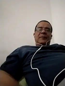 Snapshot of barboza991 chatting on June 2026 11:47:02 PM barboza991 online show from June 2026 11:47:02 PM
