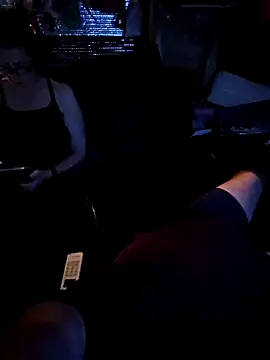 Snapshot of alienbunny chatting on February 2025 05:14:01 AM alienbunny online show from February 2025 05:14:01 AM