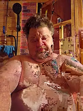 Snapshot of alienbunny chatting on October 2025 03:51:02 AM alienbunny online show from October 2025 03:51:02 AM