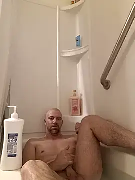 Snapshot of Cooperstone chatting on December 2024 10:34:02 PM Cooperstone online show from December 2024 10:34:02 PM