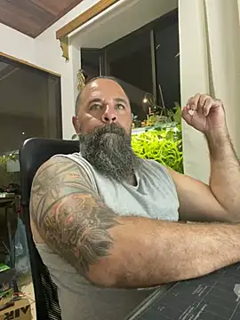 charlesVidal online show from February 2025 05:37:01 AM