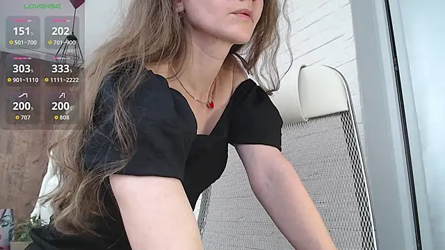 Snapshot of BB_Web chatting on September 2025 06:46:01 AM BB Web online show from September 2025 06:46:01 AM