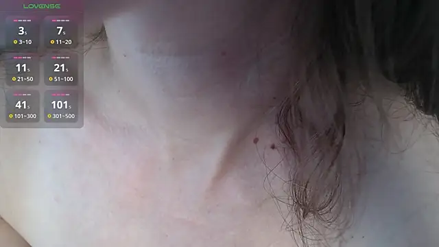 Snapshot of BB_Web chatting on October 2025 06:11:01 AM BB Web online show from October 2025 06:11:01 AM