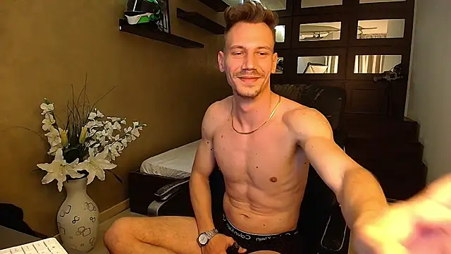 Snapshot of MateoBenjaminX chatting on March 2025 06:34:01 PM MateoBenjaminX online show from March 2025 06:34:01 PM