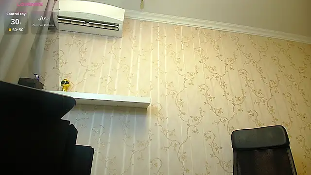 Snapshot of MateoBenjaminX chatting on October 2025 04:48:02 AM MateoBenjaminX online show from October 2025 04:48:02 AM