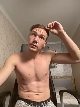 Snapshot of MateoBenjaminX chatting on November 2025 06:36:01 AM MateoBenjaminX online show from November 2025 06:36:01 AM