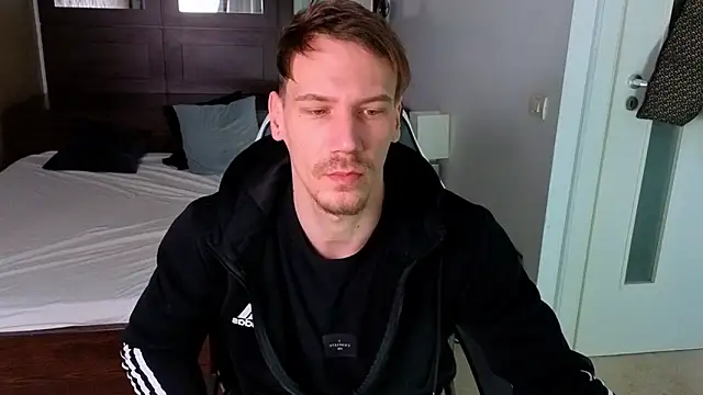 Snapshot of MateoBenjaminX chatting on March 2026 11:27:02 AM MateoBenjaminX online show from March 2026 11:27:02 AM