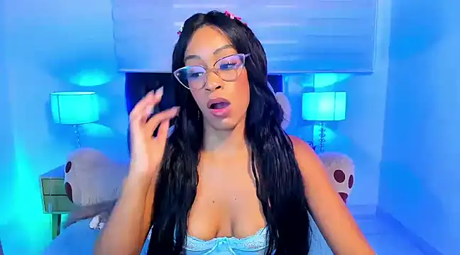 Snapshot of IsabelaRoss chatting on March 2025 10:26:02 PM IsabelaRoss online show from March 2025 10:26:02 PM