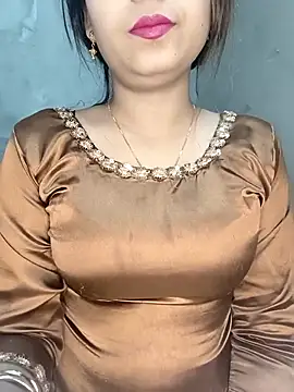 Snapshot of Shanaya_Hotty chatting on March 2025 09:03:02 PM Shanaya Hotty online show from March 2025 09:03:02 PM