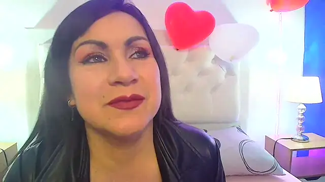 Snapshot of jescaoporto4 chatting on February 2025 02:11:02 PM jescaoporto4 online show from February 2025 02:11:02 PM
