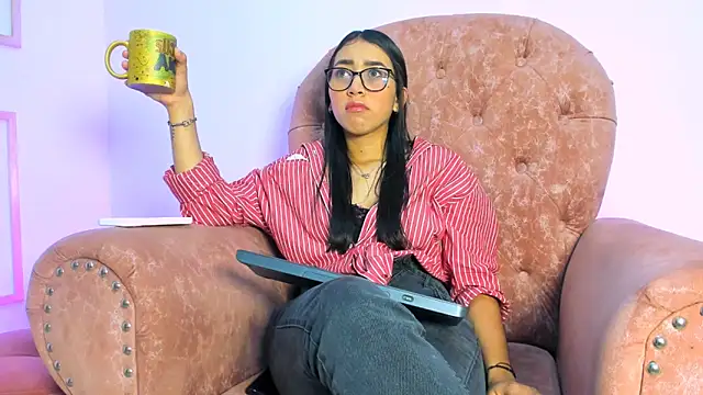  maria foxx  online show from December 2024 02:24:02 PM