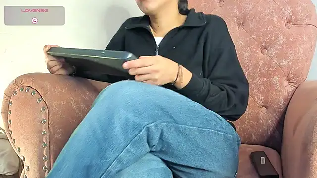  maria foxx  online show from March 2025 04:00:02 PM