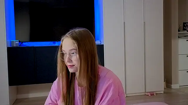 endlesssoffi online show from October 2025 07:26:02 PM