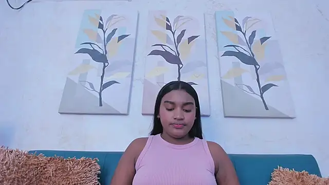 kayna gomez online show from January 2025 07:23:01 PM