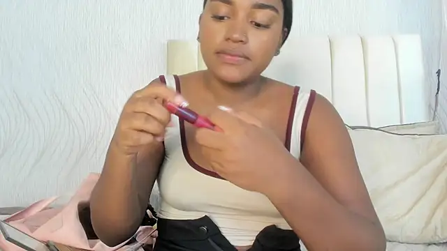 kayna gomez online show from April 2026 07:16:02 PM