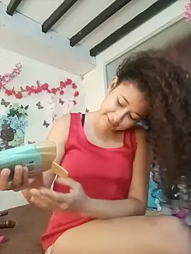 Milkdulce1 online show from June 2026 01:36:01 PM