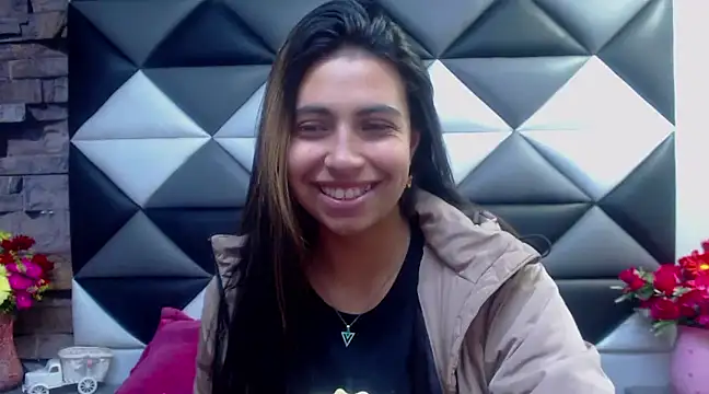 Snapshot of Tammy_Blackk chatting on December 2024 12:05:02 PM Tammy Blackk online show from December 2024 12:05:02 PM