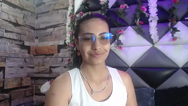 Snapshot of Tammy_Blackk chatting on January 2025 12:18:01 PM Tammy Blackk online show from January 2025 12:18:01 PM