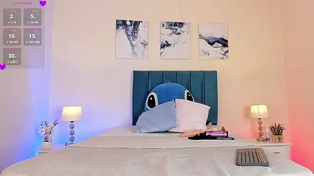 ahvi ebony online show from December 2024 11:34:02 AM