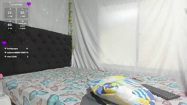 Snapshot of emi_henao chatting on February 2025 04:35:02 PM emi henao online show from February 2025 04:35:02 PM