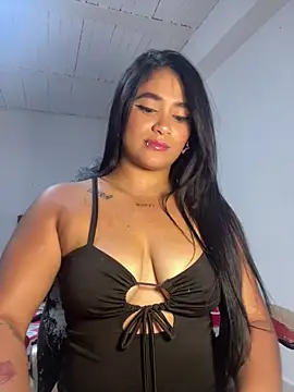 Snapshot of diosa_luna chatting on February 2025 07:25:02 PM diosa luna online show from February 2025 07:25:02 PM