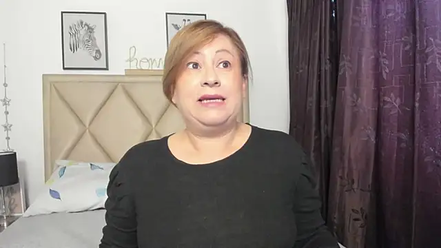 MonyCassius online show from June 2026 12:08:01 PM