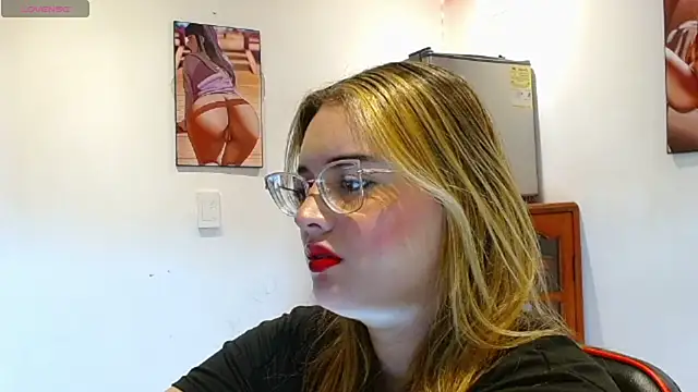 kendallclarkk03 online show from February 2025 05:49:02 AM