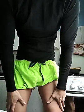 Snapshot of petibacsi96 chatting on December 2024 10:28:02 AM petibacsi96 online show from December 2024 10:28:02 AM