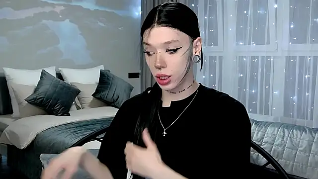 Dasha M online show from February 2026 03:42:01 PM