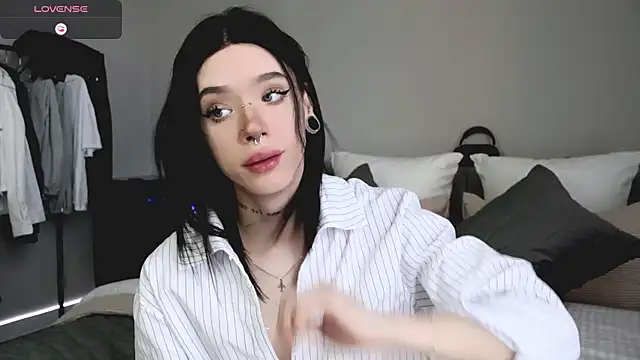 Snapshot of Dasha_M chatting on April 2026 09:57:01 AM Dasha M online show from April 2026 09:57:01 AM