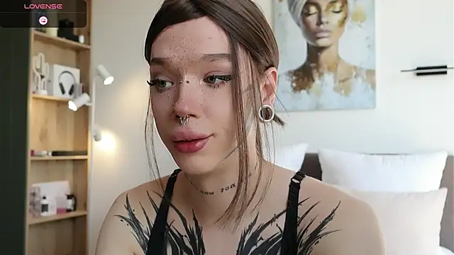 Snapshot of Dasha_M chatting on May 2026 11:48:01 AM Dasha M online show from May 2026 11:48:01 AM