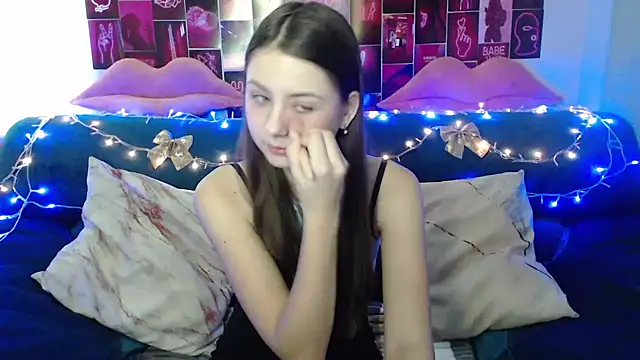 MilanaRoza online show from January 2025 05:41:02 AM